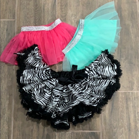 Other - 3 set skirts